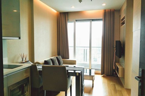 Condo à Watthana, Bangkok, Thaïlande, 1 chambre  № 200524