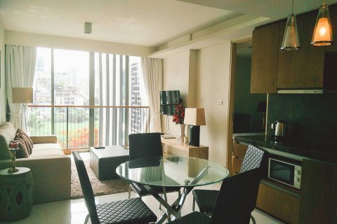 Condo à Watthana, Bangkok, Thaïlande, 2 chambres № 200522 - photo 8