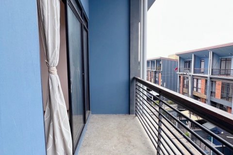 Townhouse in Pak Kret, Thailand 4 bedrooms № 135453 - photo 23