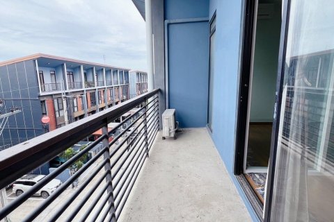 Townhouse in Pak Kret, Thailand 4 bedrooms № 135453 - photo 22