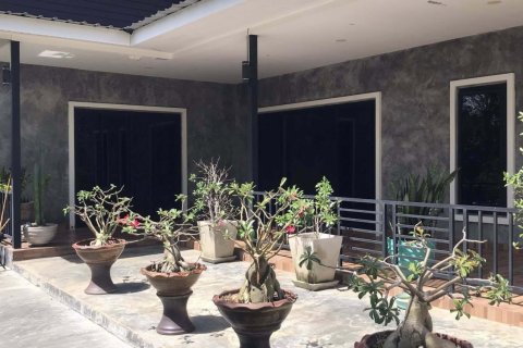 House in Hua Hin, Thailand 2 bedrooms № 135456 - photo 1