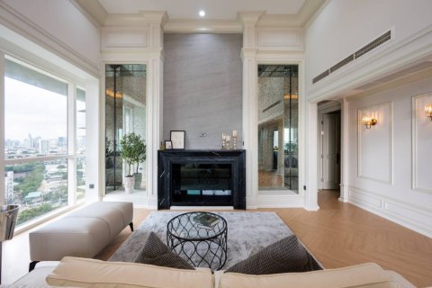 Condo in Bangkok, Thailand, 2 bedrooms  № 152452 - photo 6