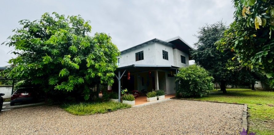 Дом в Сарафи, Таиланд с 5 спальнями  № 152451