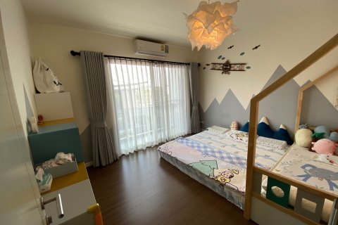 Townhouse in Bang Bua Thong, Thailand 3 bedrooms № 168896 - photo 8