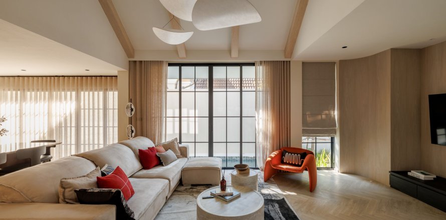 House in Chiang Mai, Thailand 5 bedrooms № 168894