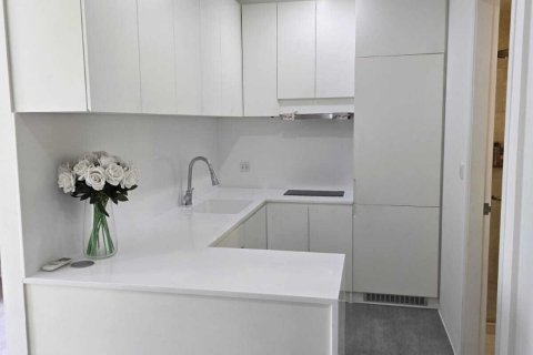 Studio dans le Condo à Ratchathewi, Bangkok, Thaïlande  № 168899 - photo 7