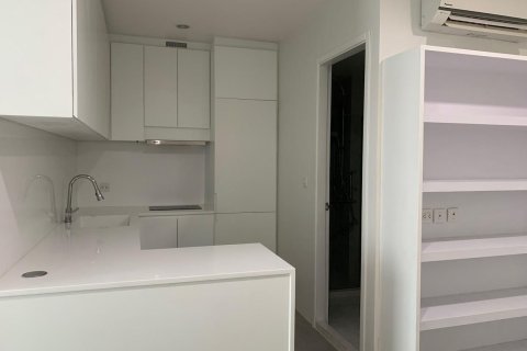 Studio dans le Condo à Ratchathewi, Bangkok, Thaïlande  № 168899 - photo 20