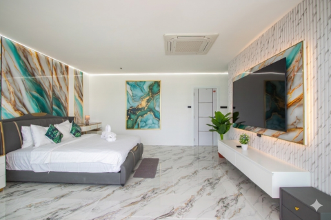 Apartment in Pattaya, Thailand 2 bedrooms № 168898 - photo 8