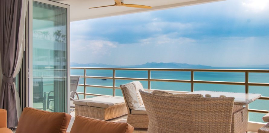 Apartment in Pattaya, Thailand 2 bedrooms № 168898