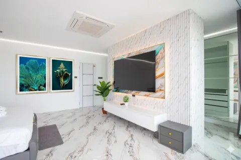 Apartment in Pattaya, Thailand 2 bedrooms № 168898 - photo 12