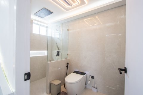 Apartment in Pattaya, Thailand 2 bedrooms № 168898 - photo 26