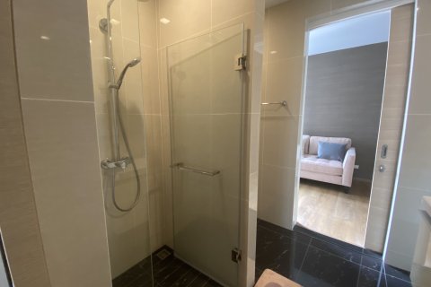 Condo in Khlong Toei, Bangkok, Thailand, 2 bedrooms № 168897 - photo 3