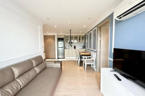 Condo in Pattaya, Thailand, 2 bedrooms  № 168900 - photo 3