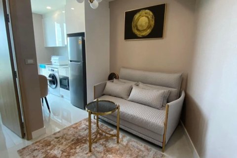 Студия в кондо в Паттайе, Таиланд № 164445 - фото 2