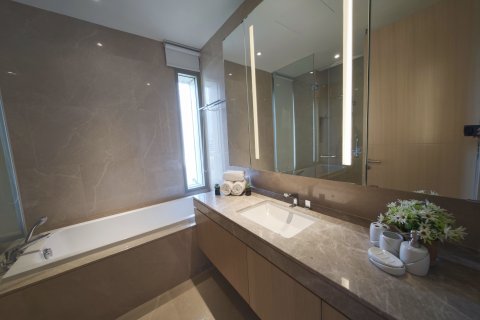 Condo in Khlong San, Bangkok, Thailand, 2 bedrooms № 164449 - photo 4