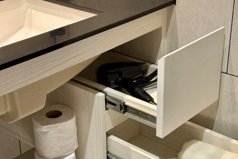 Condo in Phuket, Thailand, 2 bedrooms  № 164447 - photo 9