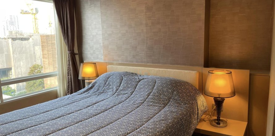 Студия в кондо в Ваттхане, Бангкок, Таиланд № 164443