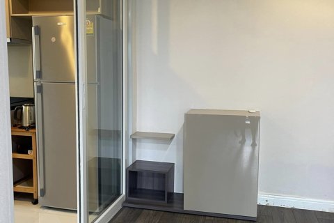 Студия в кондо в Ваттхане, Бангкок, Таиланд № 164443 - фото 7