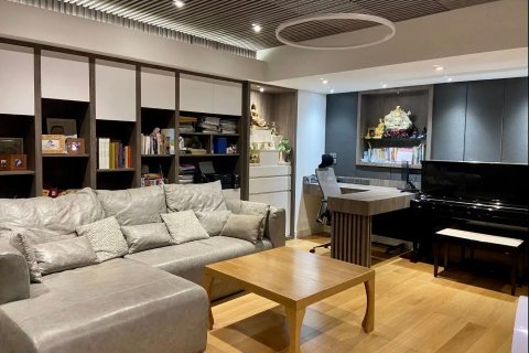 Кондоминиум с 3 спальнями в Ваттхане, Бангкок, Таиланд № 164448 - фото 2