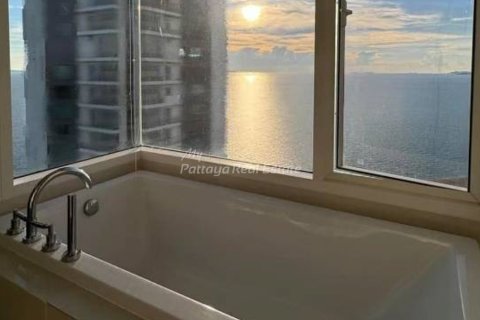 Condo in Bang Lamung, Thailand, 1 bedroom № 154579 - photo 9