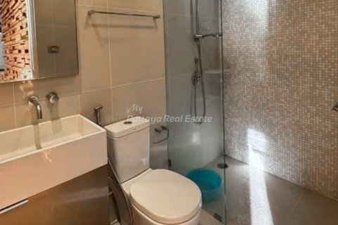 Condo in Bang Lamung, Thailand, 1 bedroom № 154579 - photo 8