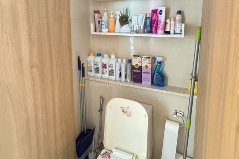 Condo in Bang Lamung, Thailand, 1 bedroom № 154576 - photo 4