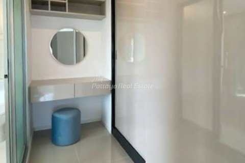 Condo in Pattaya, Thailand, 3 bedrooms № 154580 - photo 9