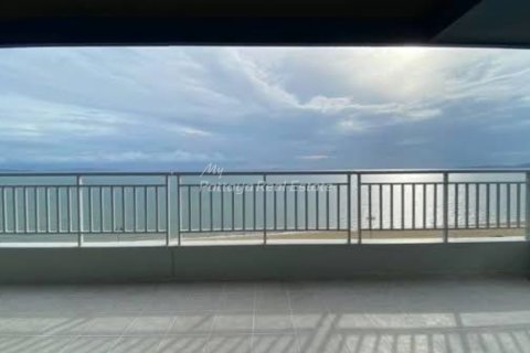 Condo in Pattaya, Thailand, 3 bedrooms № 154580 - photo 10