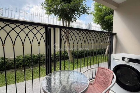 Condo à Bang Lamung, Thaïlande, 2 chambres № 154577 - photo 12