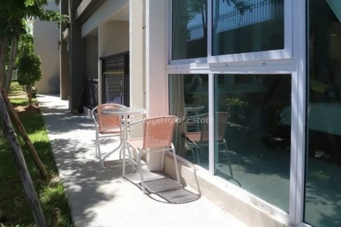 Condo à Bang Lamung, Thaïlande, 2 chambres № 154577 - photo 13