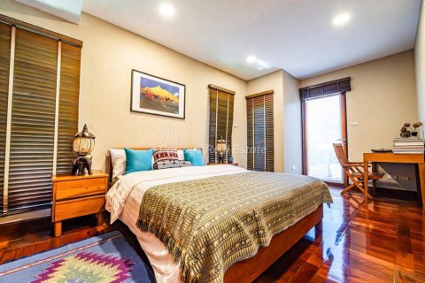 House on Jomtien Beach, Pattaya, Thailand 3 bedrooms № 154581 - photo 19