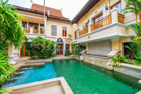 House on Jomtien Beach, Pattaya, Thailand 3 bedrooms № 154581 - photo 3