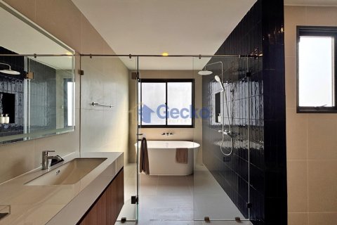 บ้านในพัทยา, ประเทศไทย 4 ห้องนอน № 196105 - รูปถ่าย 14
