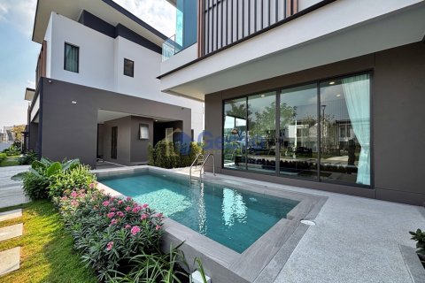บ้านในพัทยา, ประเทศไทย 4 ห้องนอน № 196105 - รูปถ่าย 2