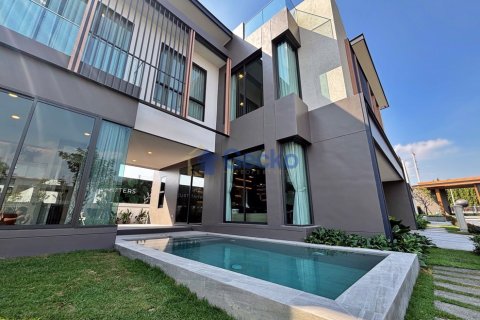 Maison à Pattaya, Thaïlande 4 chambres № 196104