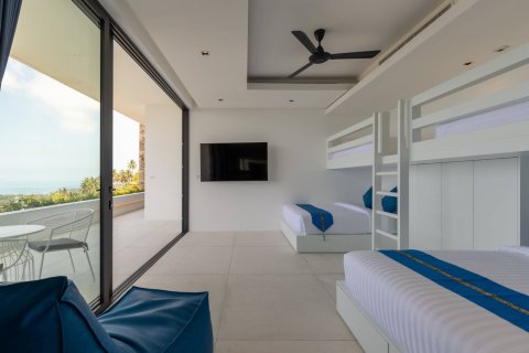 House in Ko Samui, Thailand 5 bedrooms № 180617 - photo 28