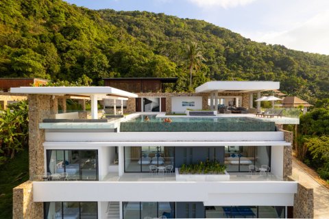 House in Ko Samui, Thailand 5 bedrooms № 180617