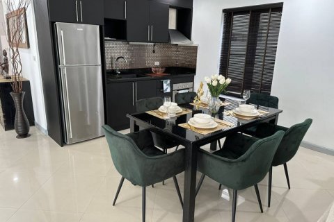 Villa in Sattahip, Thailand 4 bedrooms № 115287 - photo 7