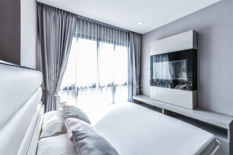 Condo in Bangkok, Thailand, 2 bedrooms  № 184226