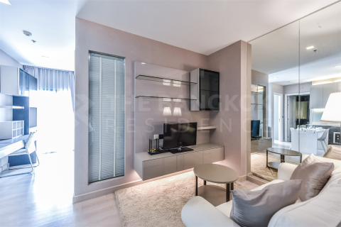 Condo in Bangkok, Thailand, 2 bedrooms  № 184226