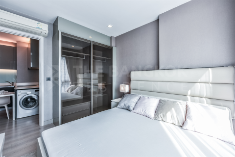 Condo in Bangkok, Thailand, 2 bedrooms № 184226 - photo 5