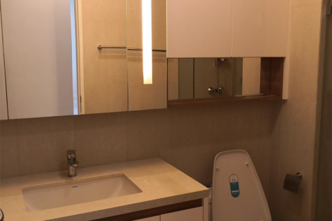 Condo in Bangkok, Thailand, 2 bedrooms № 184224 - photo 7