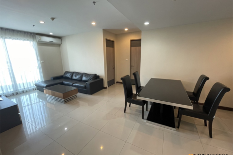 Condo in Bangkok, Thailand, 2 bedrooms  № 184229
