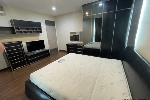 Condo in Bangkok, Thailand, 2 bedrooms  № 184229 - photo 6