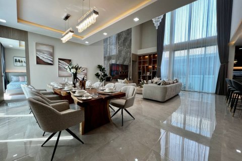 Villa in Bang Lamung, Thailand 5 Schlafzimmer № 222659 - Foto 3