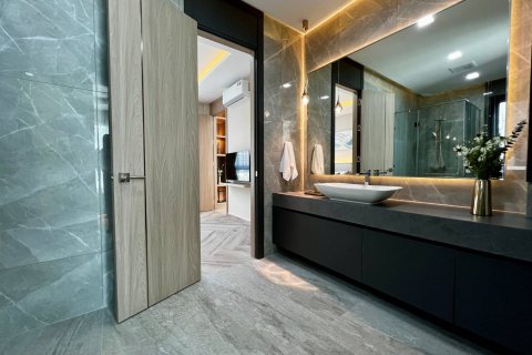 Villa in Bang Lamung, Thailand 5 Schlafzimmer № 222659 - Foto 8
