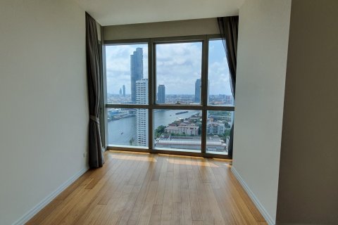 Condo à Sathon, Bangkok, Thaïlande, 1 chambre  № 143574 - photo 4