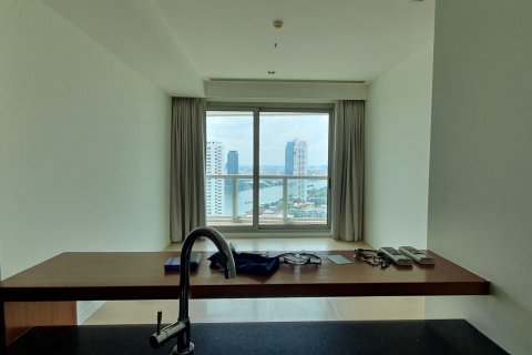 Condo à Sathon, Bangkok, Thaïlande, 1 chambre  № 143574 - photo 2