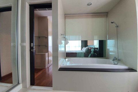 Кондоминиум с 1 спальней в Бангкоке, Таиланд № 143572 - фото 2