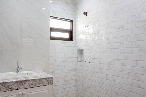 Дом в Бангкоке, Таиланд с 3 спальнями  № 143568 - фото 20